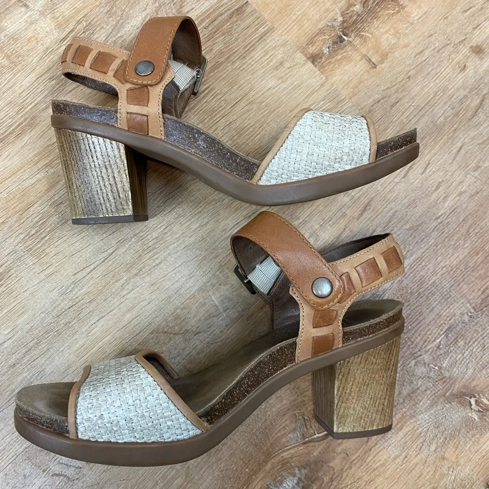 Dansko Tan Leather Sandals Wooden Block Heel Slingback Sandals Size 38 - Picture 3 of 8
